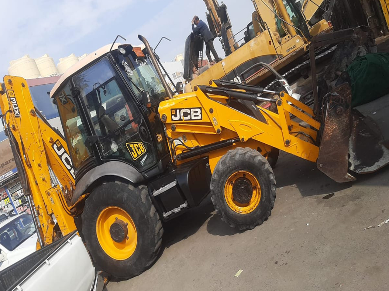 JCB